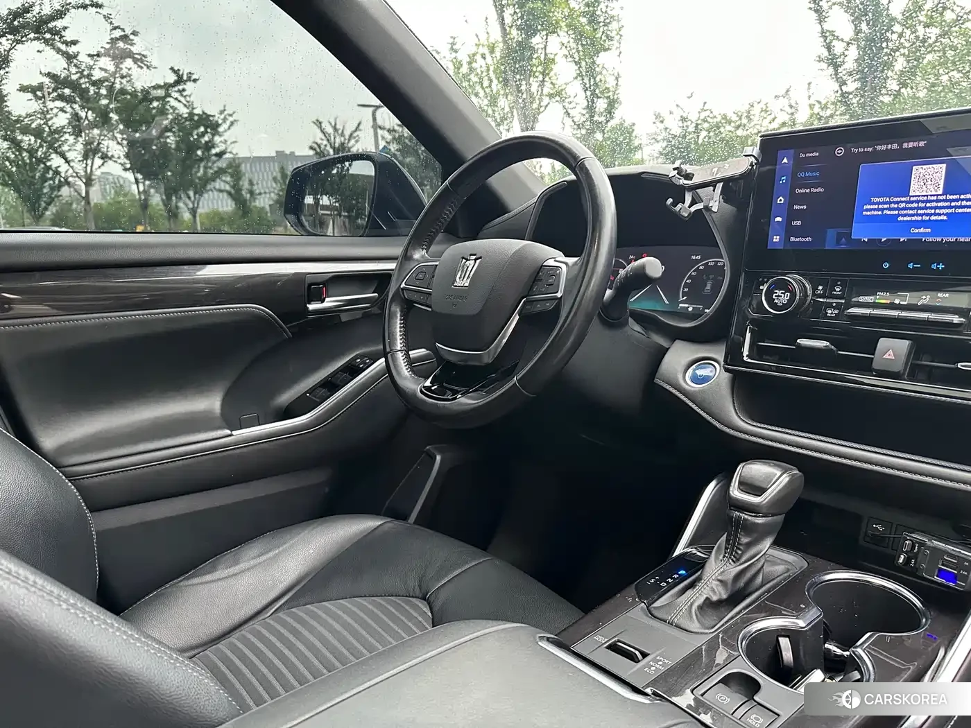 Toyota Crown 2021 Черный из Китая, фото 6