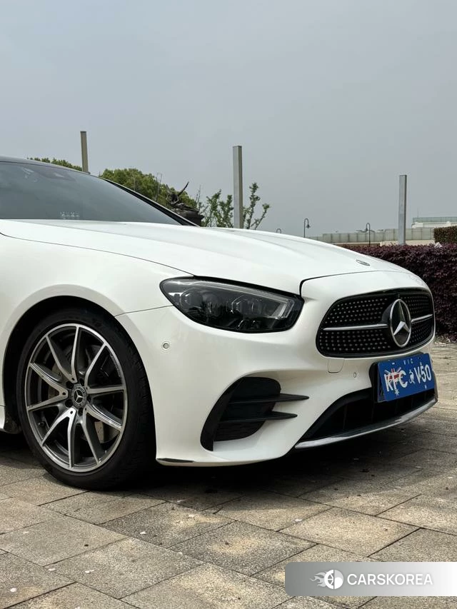 Mercedes-Benz E-Class 2021 Белый из Китая, фото 6