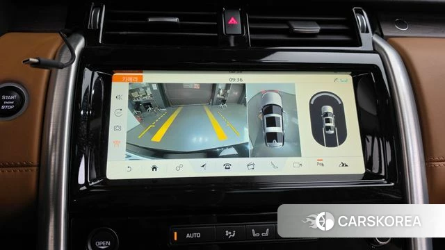 Land Rover Discovery 5 2018 Черный из Кореи, фото 6