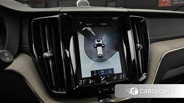 Volvo XC60 second Generation 2019 Белый из Кореи, фото 6