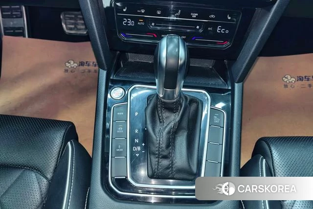 Volkswagen Magotan 2021 Черный из Китая, фото 6
