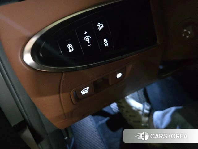 Genesis GV70 2021 Белый из Кореи, фото 6
