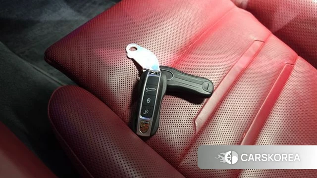 Porsche Panamera (971) 2018 Белый из Кореи, фото 6