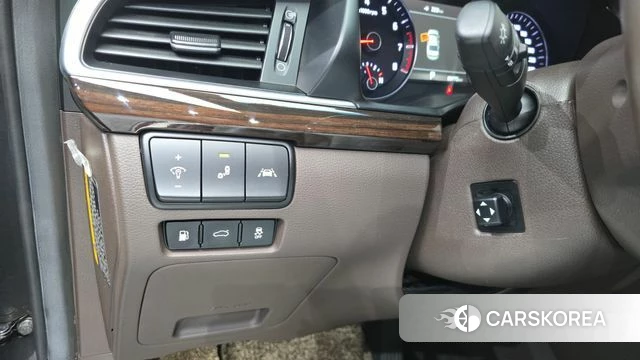 Kia Come New K7 2018 Серый из Кореи, фото 6