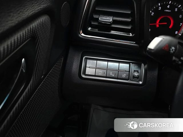 Ssangyong Tivoli Air 2023 Красный из Кореи, фото 6