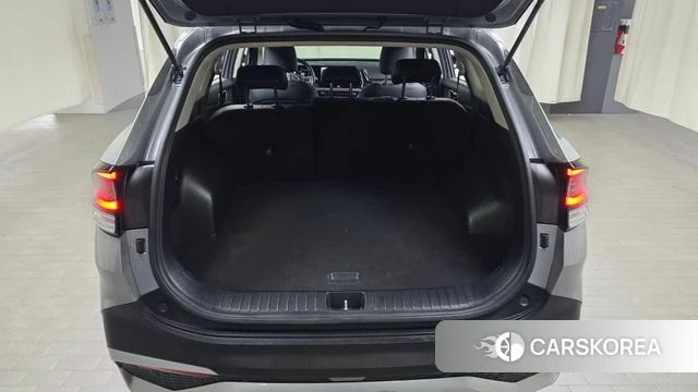 Kia Sportage 5th Generation Hybrid 2023 Серебристо-серый из Кореи, фото 6