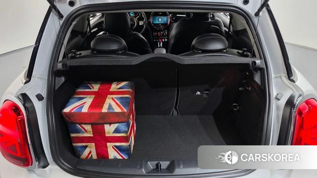 Mini Cooper 2023 Белый из Кореи, фото 6