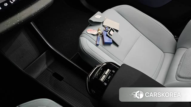 Volvo EX30 2025 Белый из Кореи, фото 6