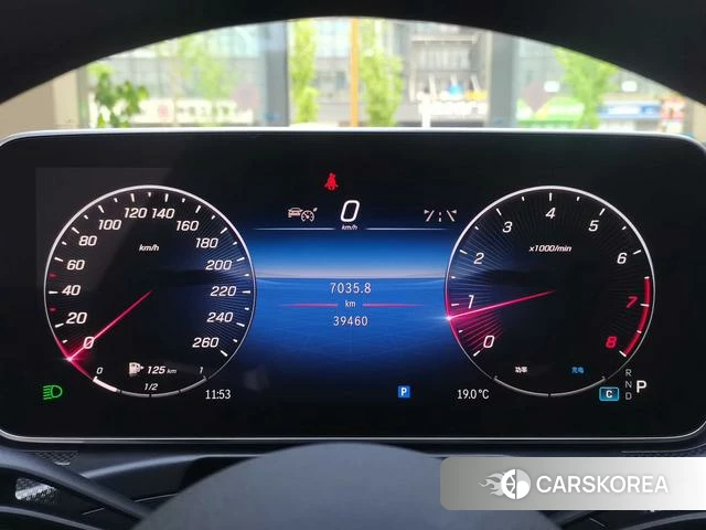 Mercedes-Benz C-class 2024 Белый из Китая, фото 6