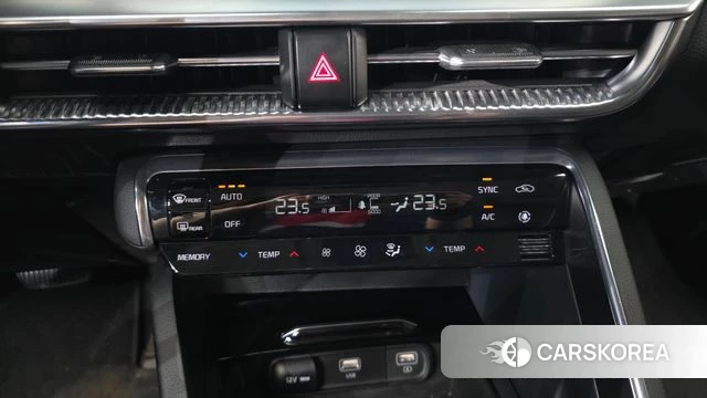 Kia K5 3rd generation 2023 Черный из Кореи, фото 6