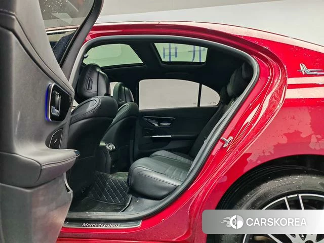 Mercedes-Benz C-class 2024 Красный из Китая, фото 6