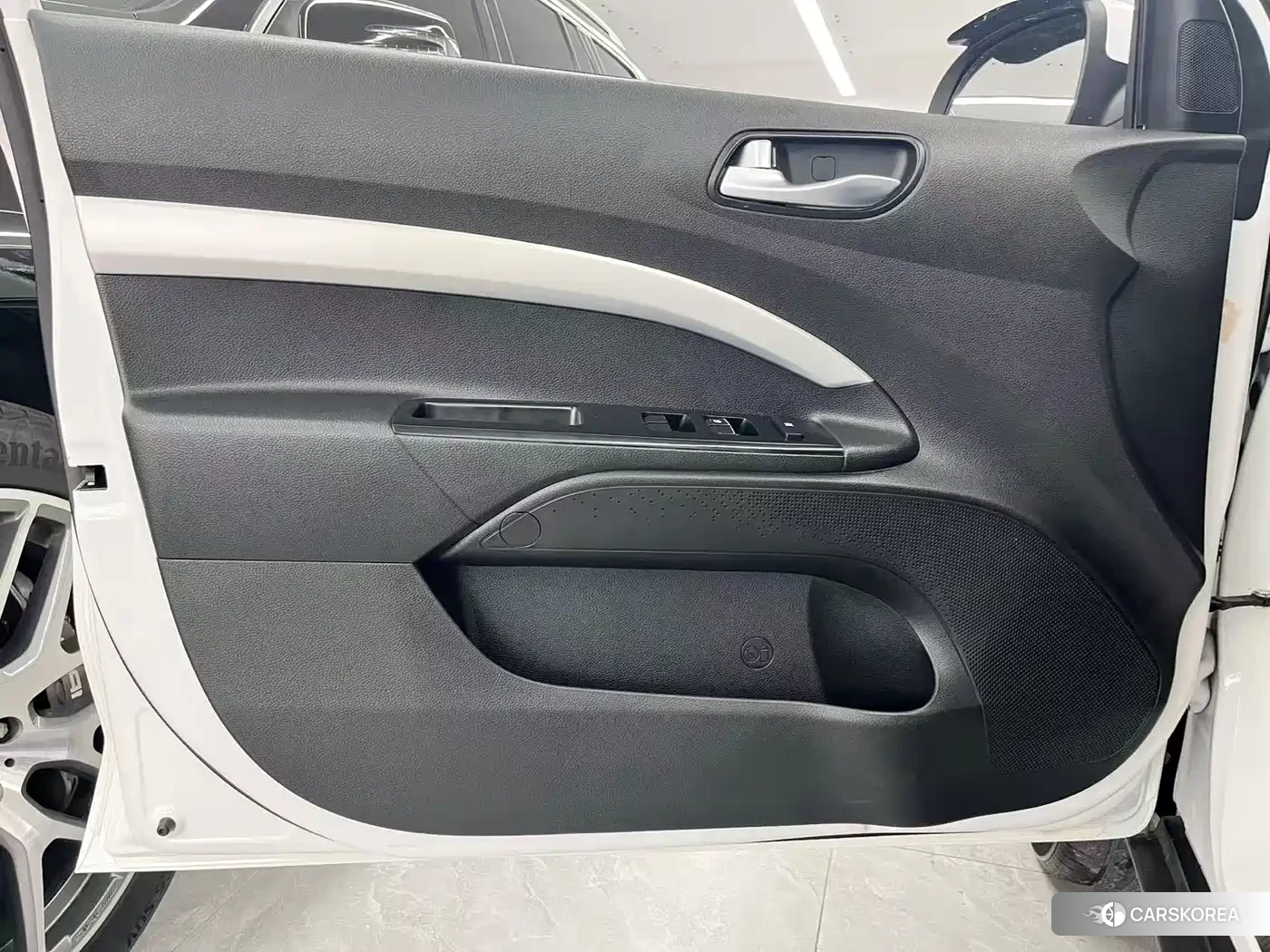 Kia KX1 2022 Белый из Китая, фото 6