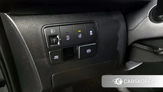Hyundai Staria 2023 Серебряный из Кореи, фото 6
