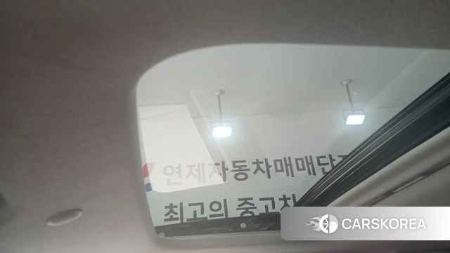Hyundai Venue 2019 Красный из Кореи, фото 6