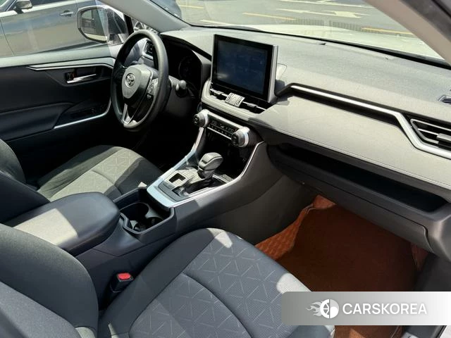 Toyota RAV4 2022 Белый из Китая, фото 6