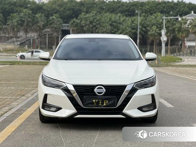 Nissan Sylphy 2023 Белый из Китая, фото 6
