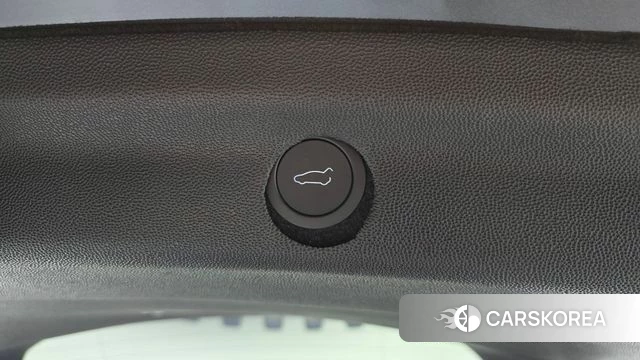 Tesla Model Y id 4427035 из Кореи 7