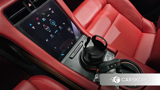 Porsche Taycan id 4921833 из Кореи 7