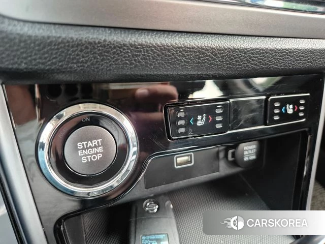 Ssangyong Beautiful Korando id 4992451 из Кореи 7