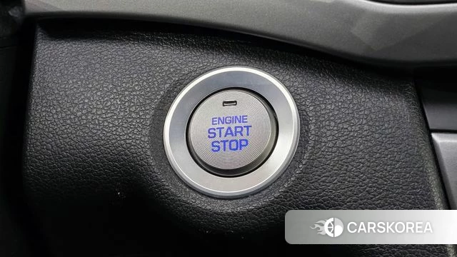 Hyundai Avante AD id 5029338 из Кореи 7