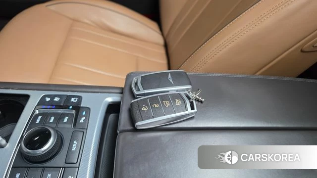 Genesis G80 id 5054581 из Кореи 7