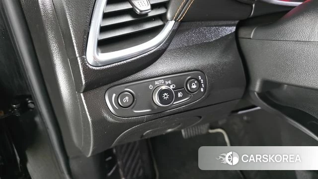 Chevrolet (GM Daewoo) The New Trax id 5036078 из Кореи 7