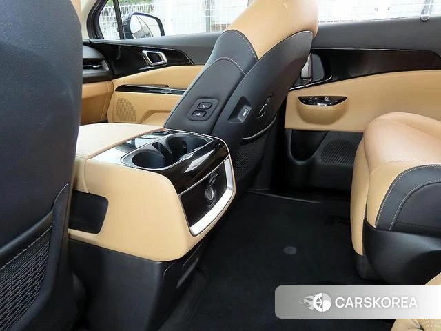 Kia Carnival 4th generation id 4996580 из Кореи 7