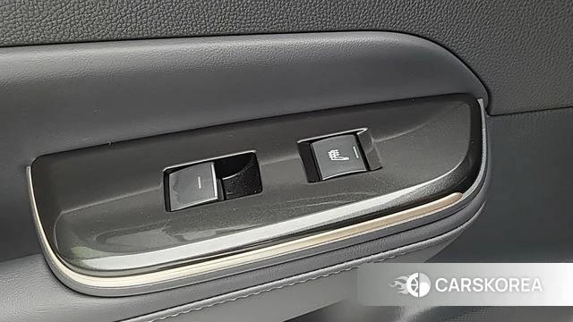 Toyota Crown Crossover id 5011507 из Кореи 7