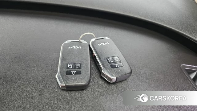 Kia Carnival 4th generation id 4880938 из Кореи 7