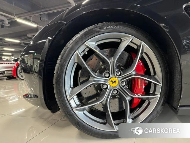 Ferrari GTC4 Russo id 4943763 из Кореи 7