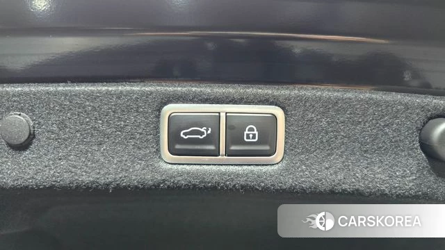 Hyundai Grandeur (GN7) id 4980858 из Кореи 7