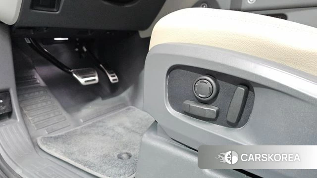 Land Rover Defender (L663) id 4936825 из Кореи 7