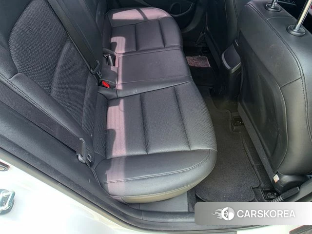 Hyundai Avante AD id 4689497 из Кореи 7