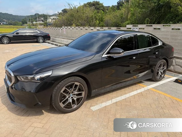 BMW 5 Series (G60) id 5045788 из Кореи 7