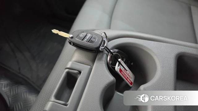 Hyundai The New Grand Starex id 5004283 из Кореи 7