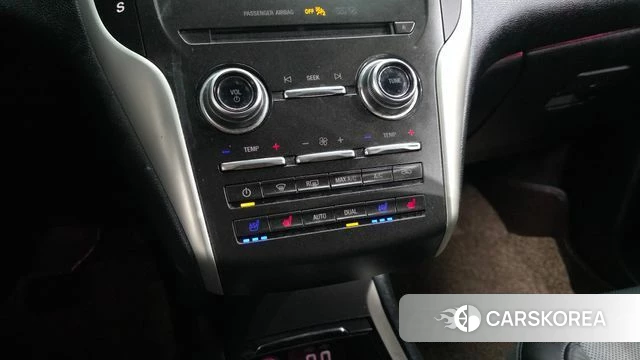 Lincoln MKC id 3917286 из Кореи 7