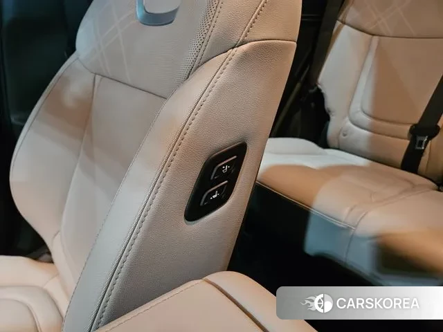 Hyundai Tucson (NX4) id 3685877 из Кореи 7