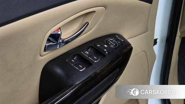 Kia The New Carnival id 4998124 из Кореи 7