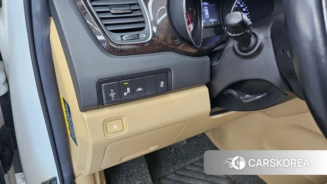 Kia The New Carnival id 4993625 из Кореи 7