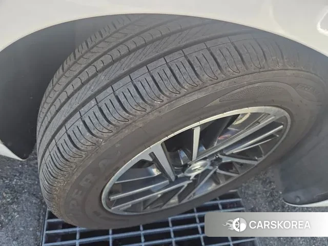 Hyundai The New Grandeur IG id 3636040 из Кореи 7