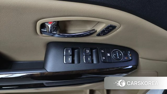 Kia The New Carnival id 5035602 из Кореи 7