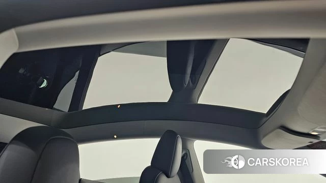 Tesla Model Y id 5026796 из Кореи 7