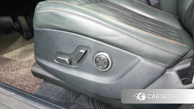 Genesis GV70 id 5033973 из Кореи 7