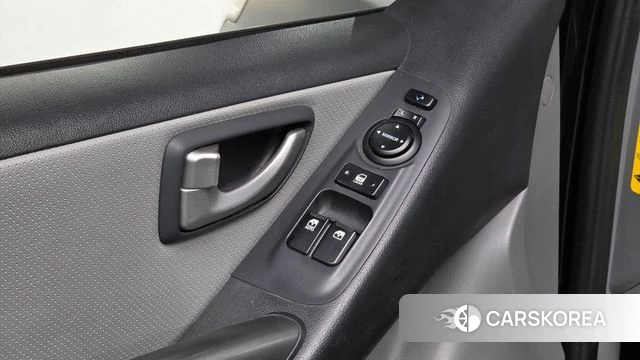 Hyundai The New Grand Starex id 4952603 из Кореи 7