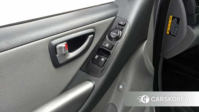 Hyundai The New Grand Starex id 4959340 из Кореи 7