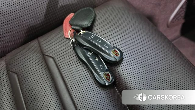 Porsche Panamera (971) id 4721372 из Кореи 7