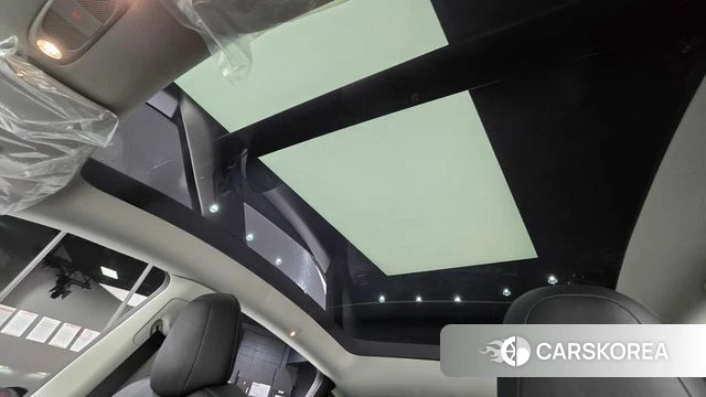 Tesla Model Y id 4922504 из Кореи 7