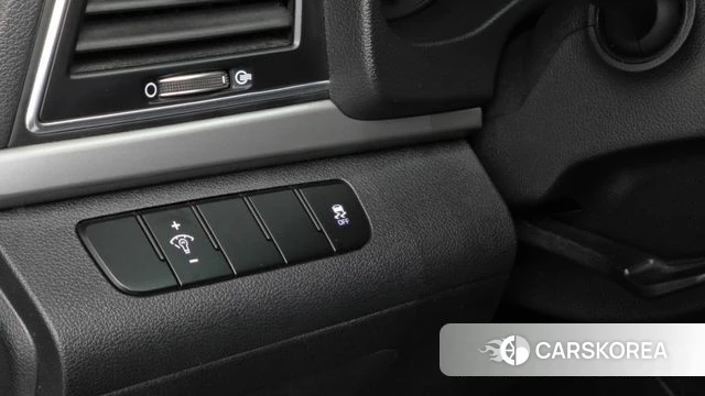 Hyundai Avante AD id 4837182 из Кореи 7