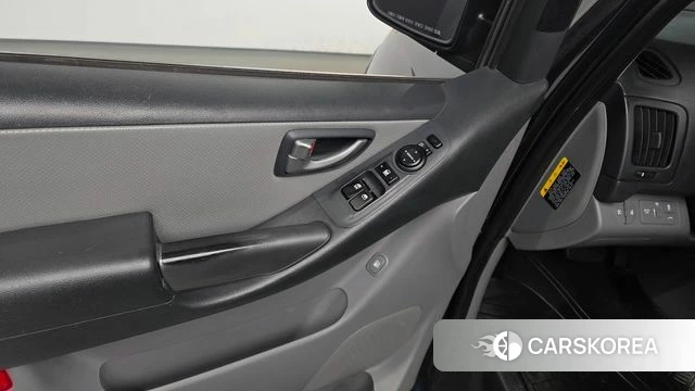 Hyundai The New Grand Starex id 5029364 из Кореи 7