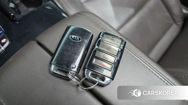 Kia All New K7 Hybrid id 5048572 из Кореи 7